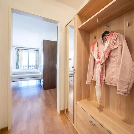 4306 Liebevolle 1,5-zimmer-wohnung Mit Balkon Und Traumhaftem Ausblick Apartman